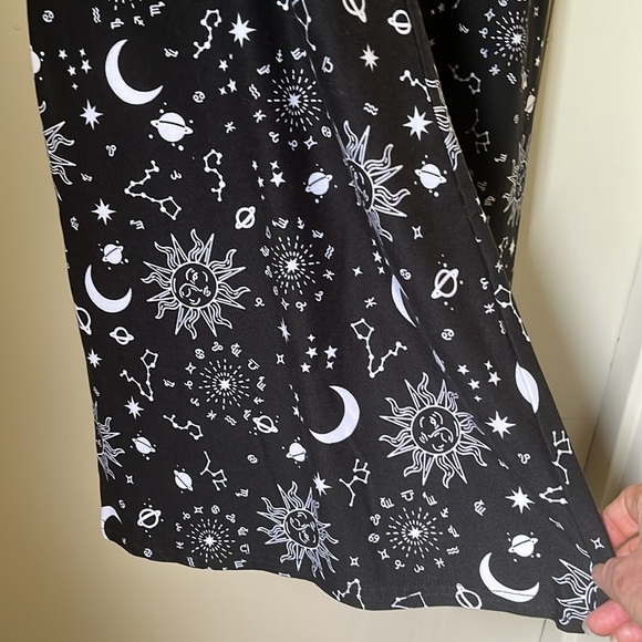 Flare Leg Knit Pants Size 21 No Boundaries NOBO Sun Moon Zodiac Star Size XXXL - Picture 5 of 13